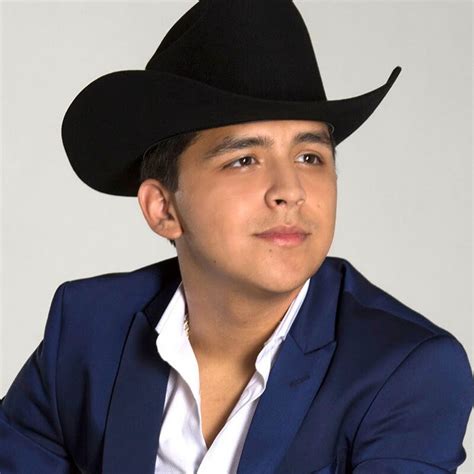 Christian Nodal .